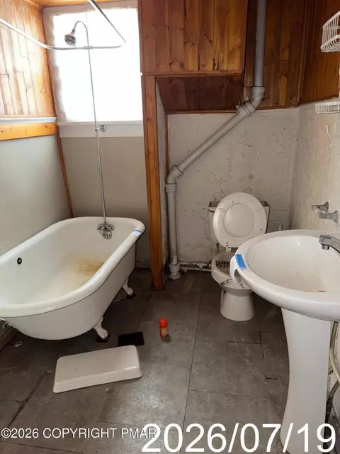 Bath - 204-206 E 10th St, Berwick, PA 18603 photo 1 of 2