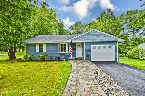827 Somers Ln, Stroudsburg, PA 18360