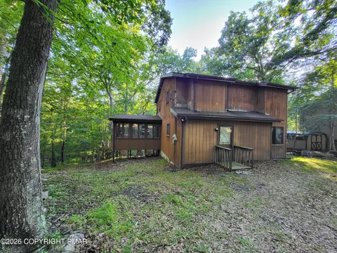 Exterior - 6384 Decker Rd, Bushkill, PA 18324 photo 13 of 29