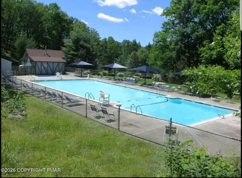 Exterior - 6384 Decker Rd, Bushkill, PA 18324 photo 17 of 29