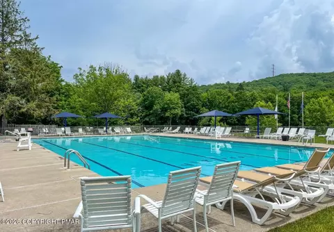 Exterior - 6384 Decker Rd, Bushkill, PA 18324 photo 21 of 29