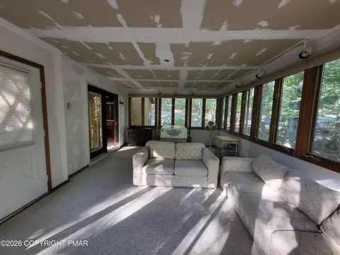 Exterior - 6384 Decker Rd, Bushkill, PA 18324 photo 6 of 29