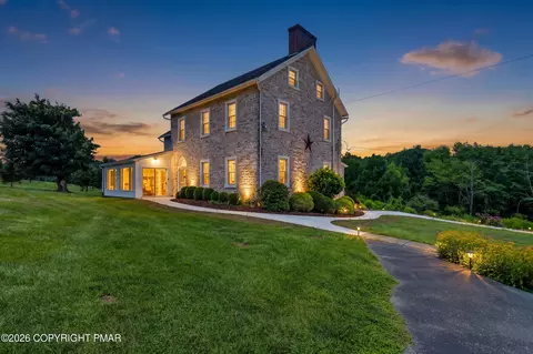 768 Orchard Rd, Mount Bethel, PA 18343