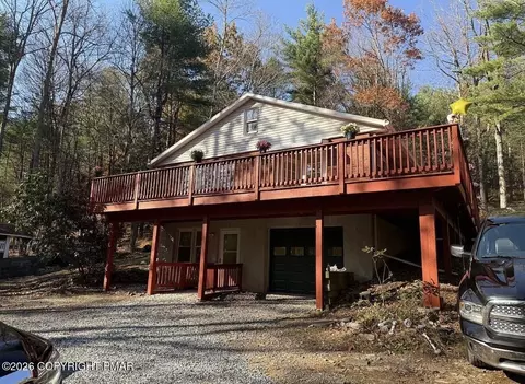 2729 Skyway Dr, Kunkletown, PA 18058