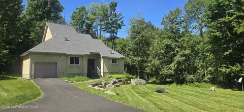 198 Shine Hill Rd, Henryville, PA 18332
