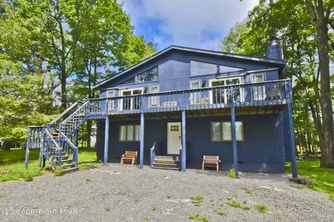 1150 Placid Ln, Tobyhanna, PA 18466