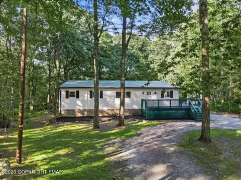 282 Stillwater Dr, Pocono Summit, PA 18346