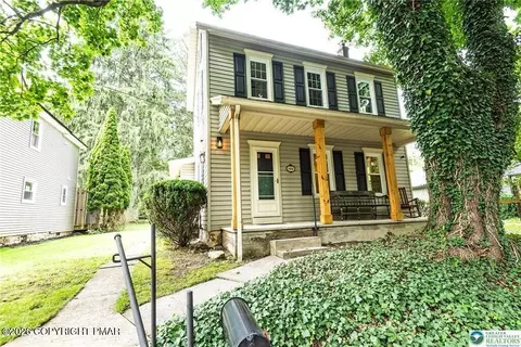 100 Creek Rd, Bangor, PA 18013