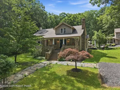 378 Babbling Brook Rd, Scotrun, PA 18355