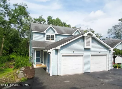 321 Inverness Dr, East Stroudsburg, PA 18302