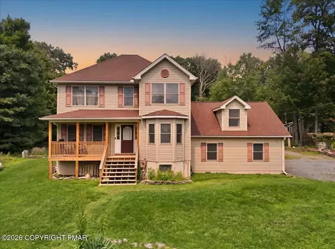 317 Ginger Ln, East Stroudsburg, PA 18301
