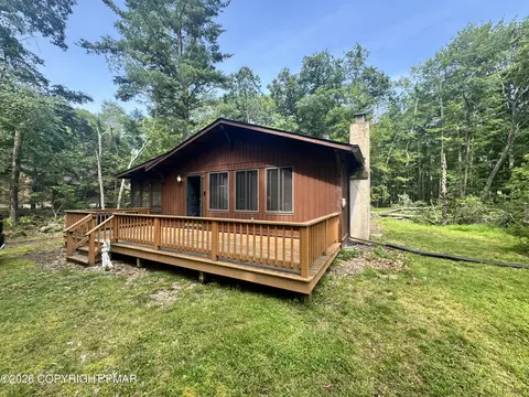 4142 Paper Birch Ln, White Haven, PA 18661