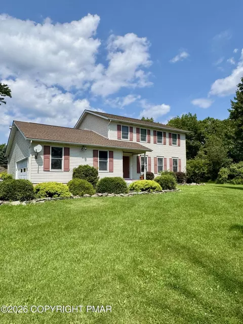 2121 Ann St, Stroudsburg, PA 18360