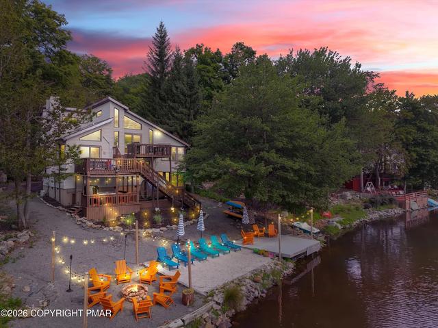 2549 Waterfront Dr, Tobyhanna, PA 18466