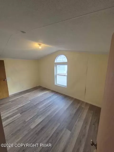 243 Birchwood Estates Ct, Exeter, PA 18643 photo 9