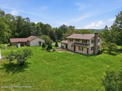 256 Craigs Meadow Rd, East Stroudsburg, PA 18301