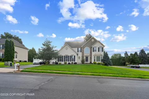 202 Lower Way Rd, Easton, PA 18045
