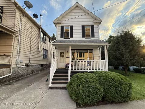 247 Lehigh St, Wilkes Barre, PA 18702