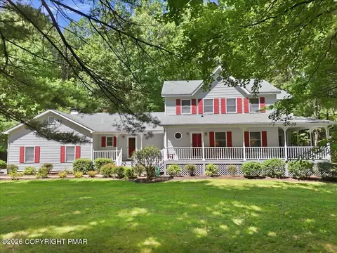 5580 Olde Mill Run, Stroudsburg, PA 18360