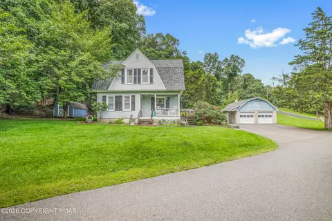 926 Acker Rd, Stroudsburg, PA 18360
