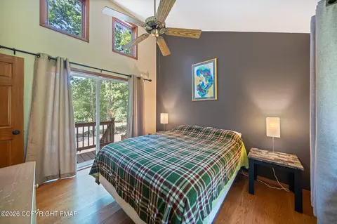 Bedroom - 187 Radcliff Rd, Bushkill, PA 18324 photo 4 of 7