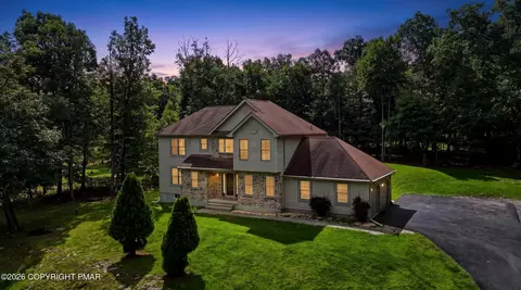 192 Waverly Dr, East Stroudsburg, PA 18302