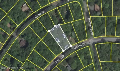 19 Orono Dr, Pocono Lake, PA 18347
