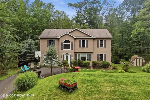 110 Aaron Dr, Pocono Lake, PA 18347