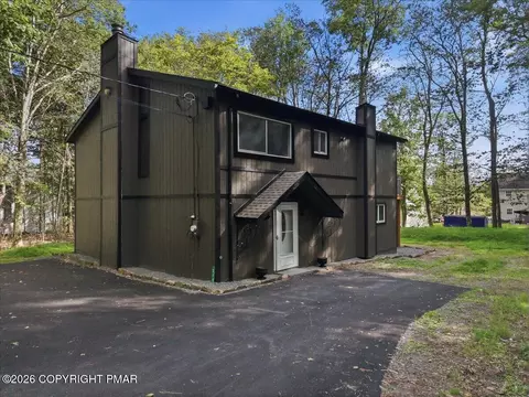 215 Dorset Rd, Tobyhanna, PA 18466