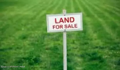 5257 Apache Trl, Tobyhanna, PA 18466