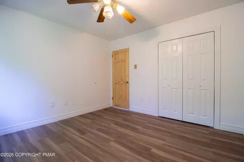 Bedroom - 1142 Yorkshire Ln, Bushkill, PA 18324 photo 6 of 6