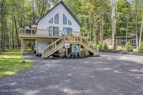 4108 Catawissa Dr, Pocono Lake, PA 18347
