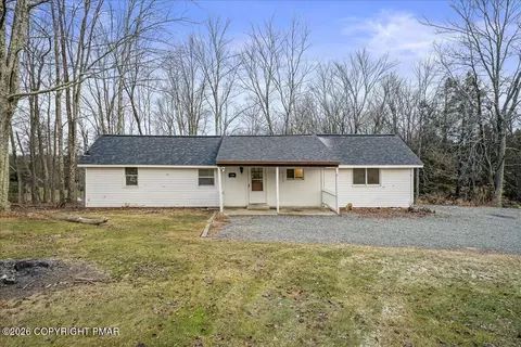 1191 Aberdeen Rd, Madison Township, PA 18444
