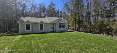 331 Mohansic Ln, Tobyhanna, PA 18466