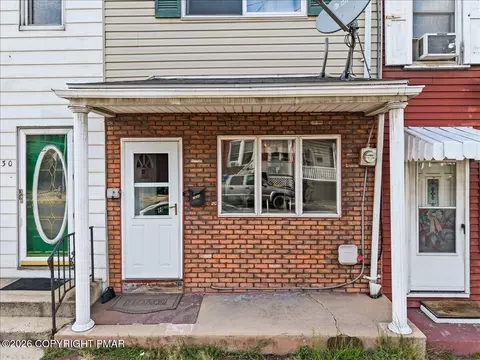 1628 W Market St, Pottsville, PA 17901