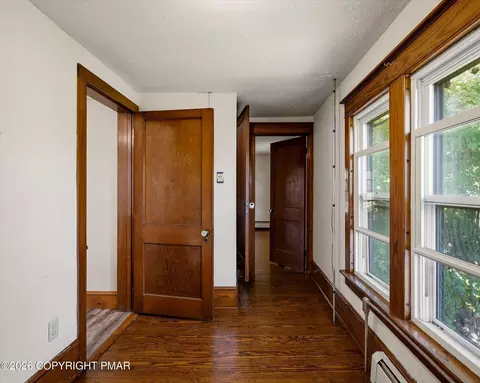 Entry Way - 116 Corner Rd, Gilbert, PA 18331 photo 10 of 10