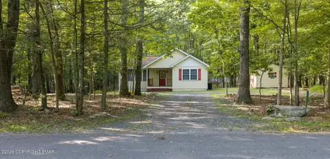 3436 Skycloud Dr, East Stroudsburg, PA 18302