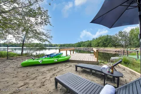 6029 Boardwalk Dr, Tobyhanna, PA 18466