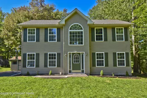 107 Birchwood Rd, Blakeslee, PA 18610