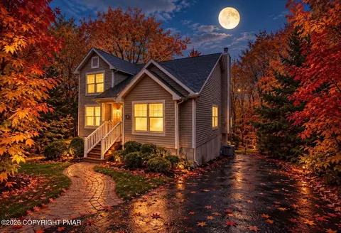 184 Upper Deer Valley Rd, Tannersville, PA 18372
