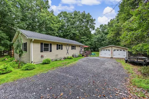 21 Maccauley Rd, Albrightsville, PA 18210