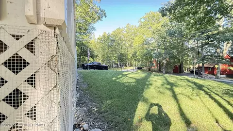 Exterior - 2120 Apley Dr, Bushkill, PA 18324 photo 11 of 21
