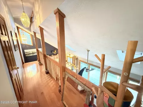 Entry Way - 2120 Apley Dr, Bushkill, PA 18324 photo 3 of 4