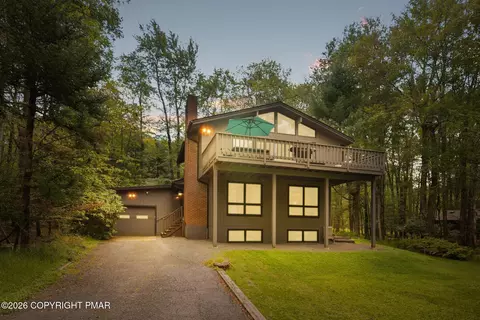 264 Long View Ln, Pocono Pines, PA 18350