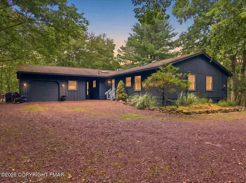 33 Estates Dr, Lake Harmony, PA 18624