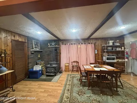 Dining - 458 Briscoe Mountain Rd, Dingmans Ferry, PA 18328 photo 2 of 2