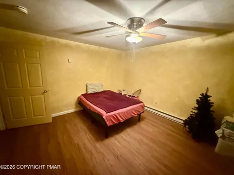 Bedroom - 2118 Cardinal Dr, Bushkill, PA 18324 photo 2 of 2