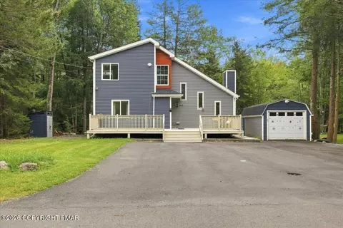 5121 Eagle Pl, Pocono Summit, PA 18346
