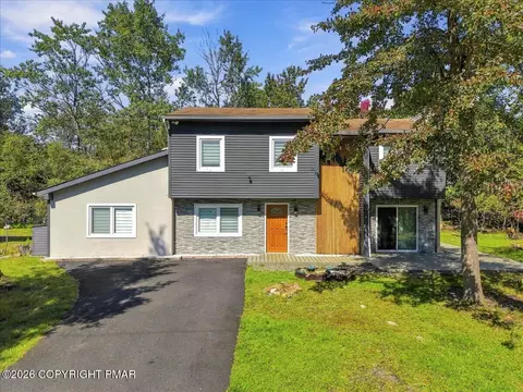 6539 Laurel Hollow Rd, Tobyhanna, PA 18466