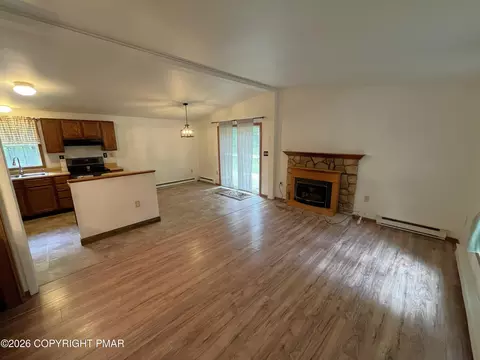 212 Cold Spring Dr, Jim Thorpe, PA 18229